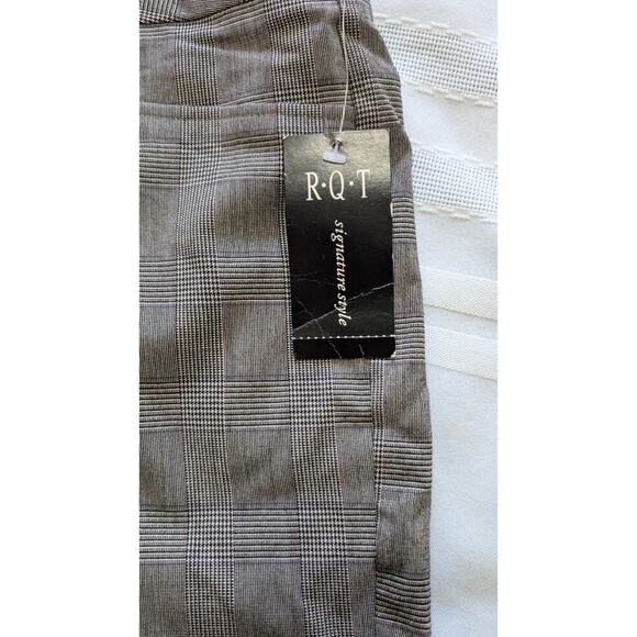 R.Q.T. Plaid Dress Pants Gray/Black Size 18 NWT - Picture 4 of 11
